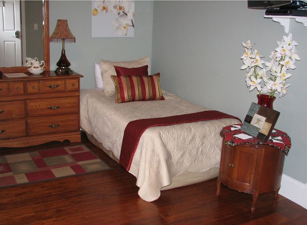 Chesterfield Inn Kelowna Kültér fotó